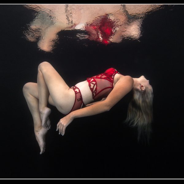 Honour---Robert-Smith---Floting